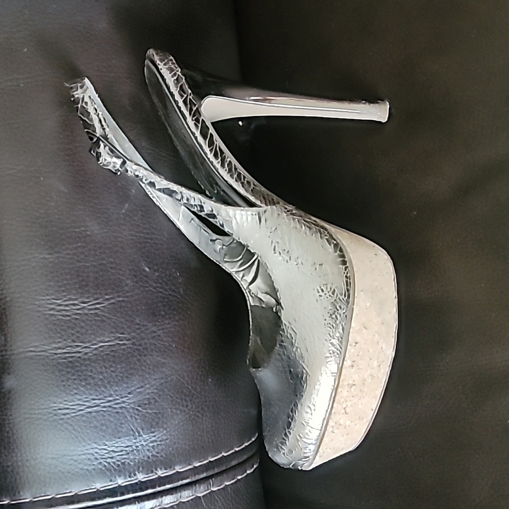 Jessica Simpson Silver Must Have Heels